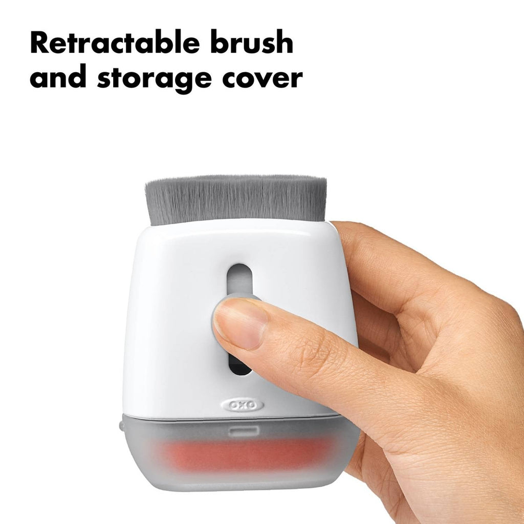 Oxo Sweep & Swipe Laptop Cleaner