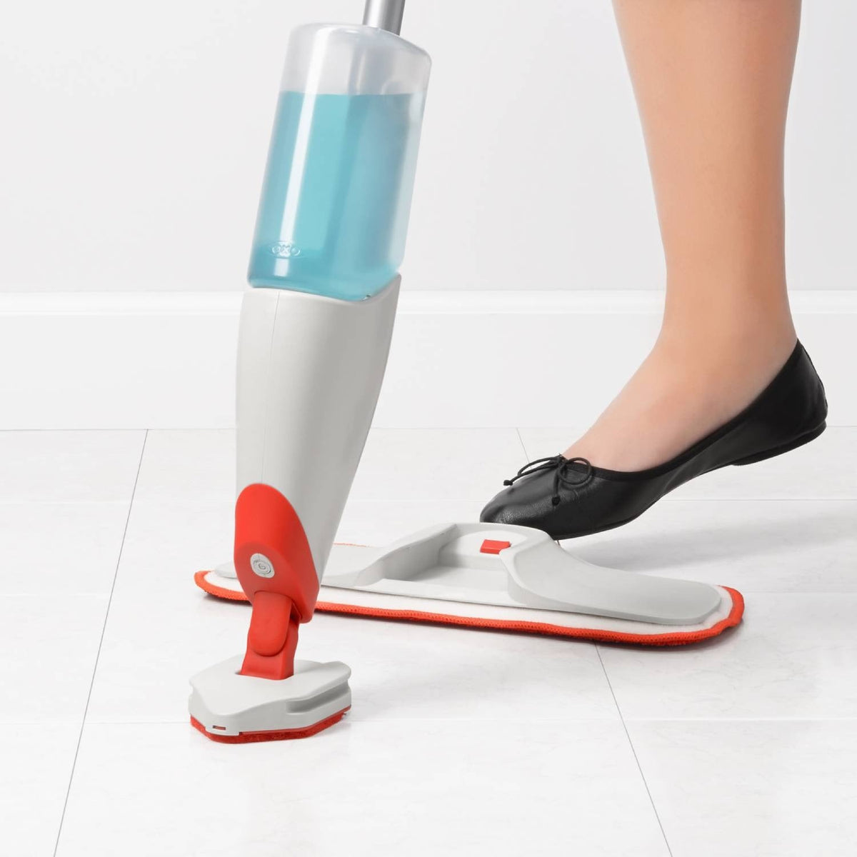 OXO Microfibre Spray Mop with Slide-out Scrubber