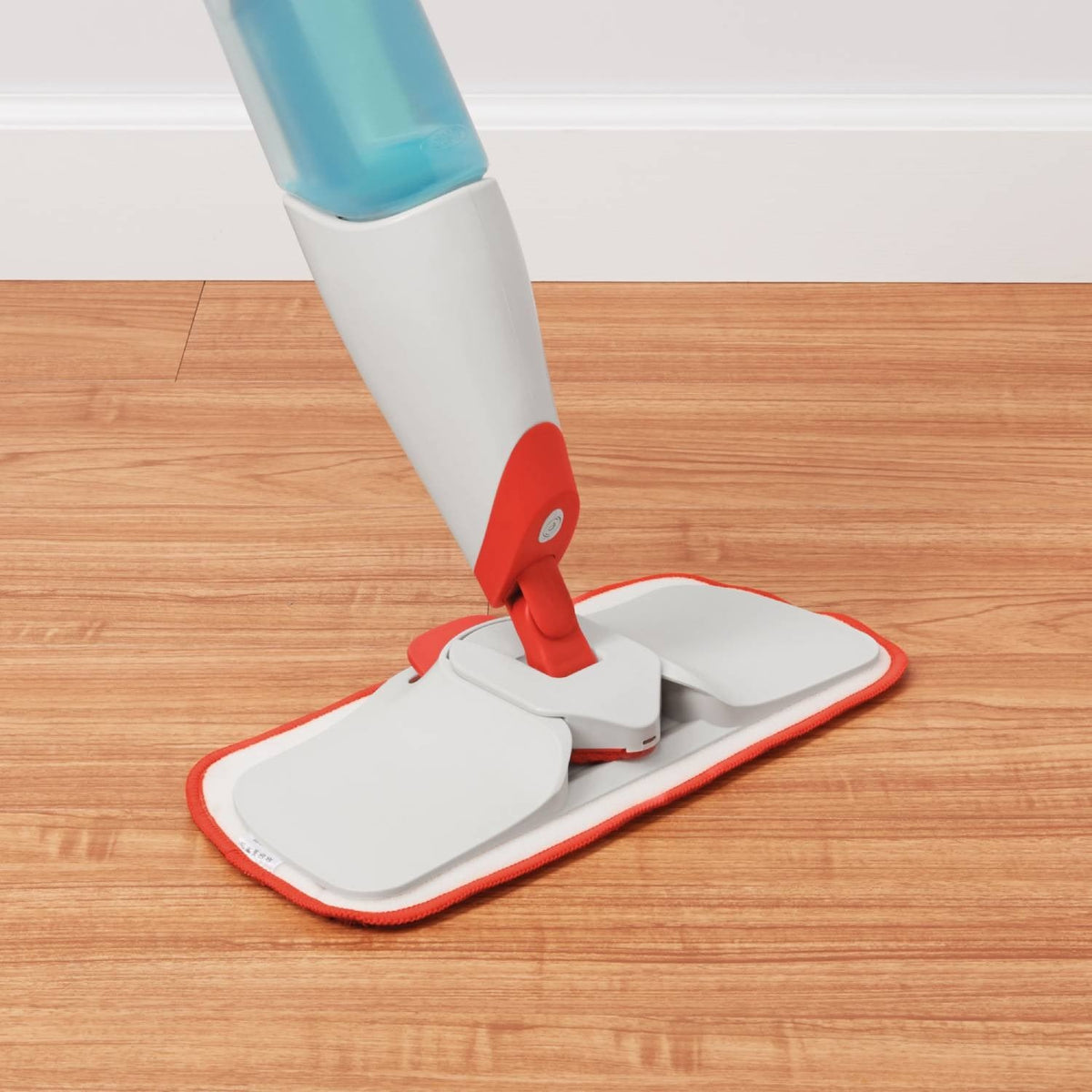 OXO Microfibre Spray Mop with Slide-out Scrubber