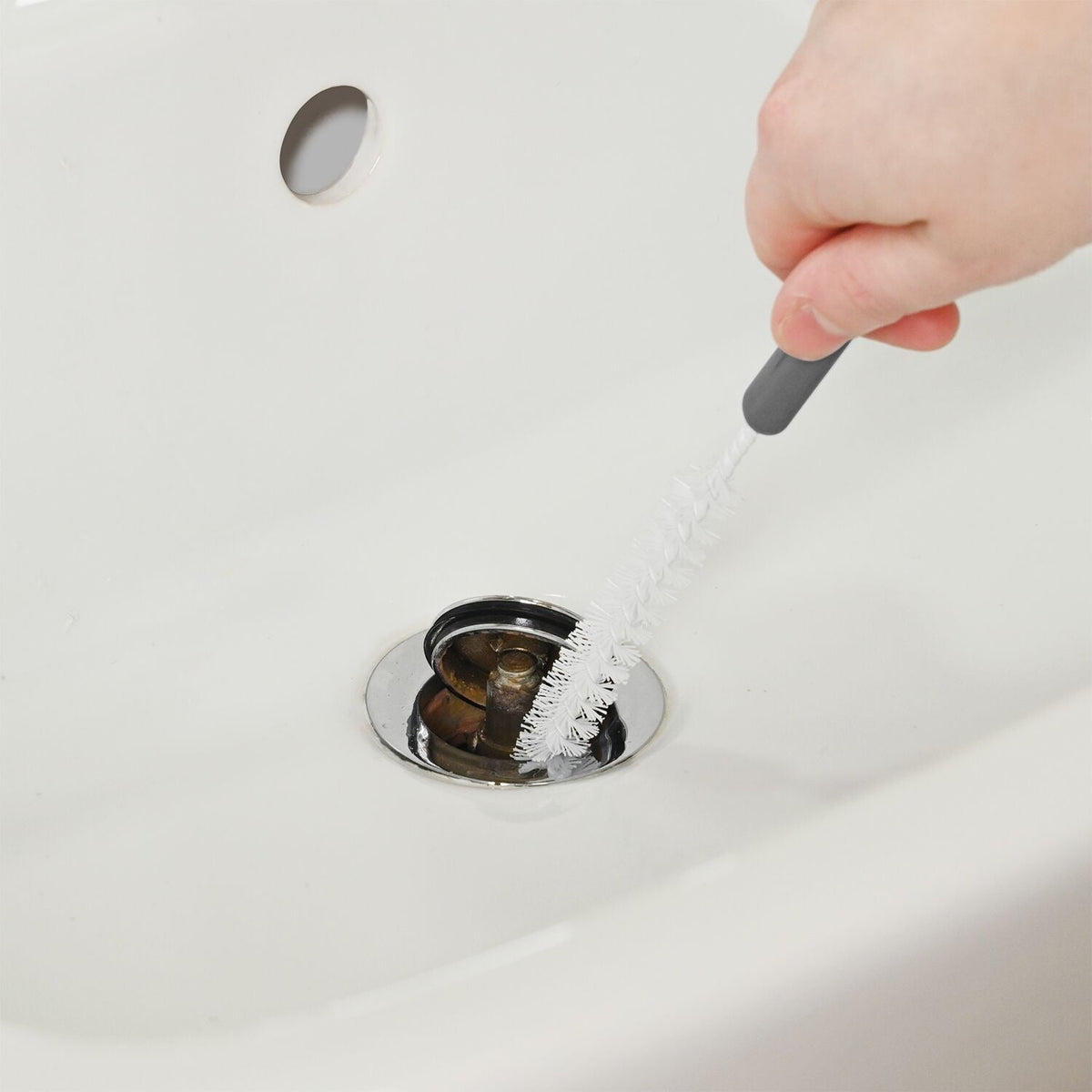 Lakeland Sink Overflow and Plughole Cleaning Brush