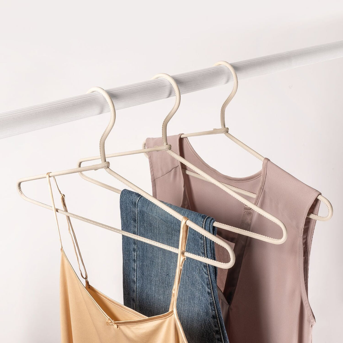 Lakeland Space Saving Hangers - Pack of 8