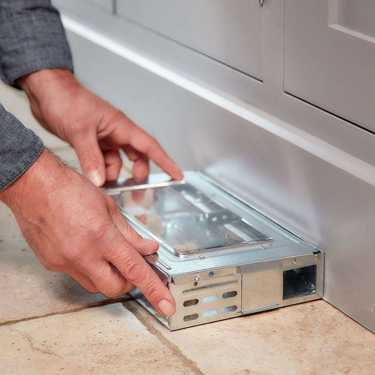 The Big Cheese Free To Go® Re-usable Multi-Catch Mouse Trap